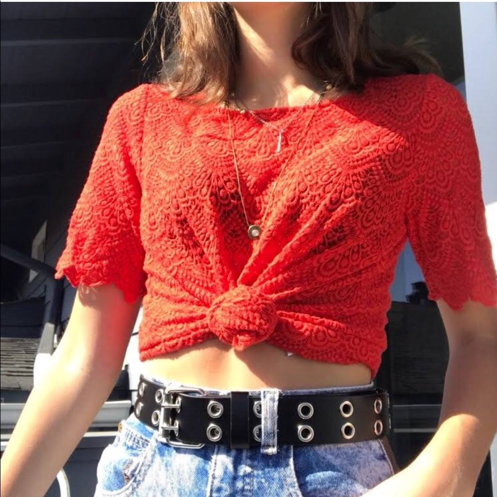 Lace Red Cropped Top - Picture 5 of 5